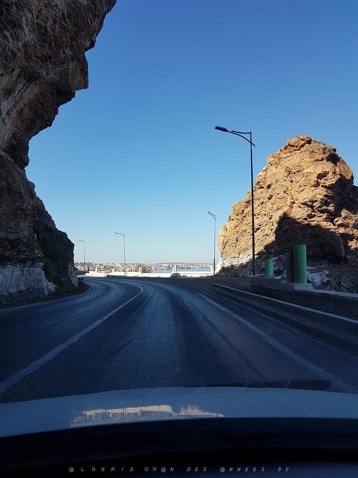 ORANIE LA CORNICHE ORANAISE LE ROCHER DE VIEILLE.jpg